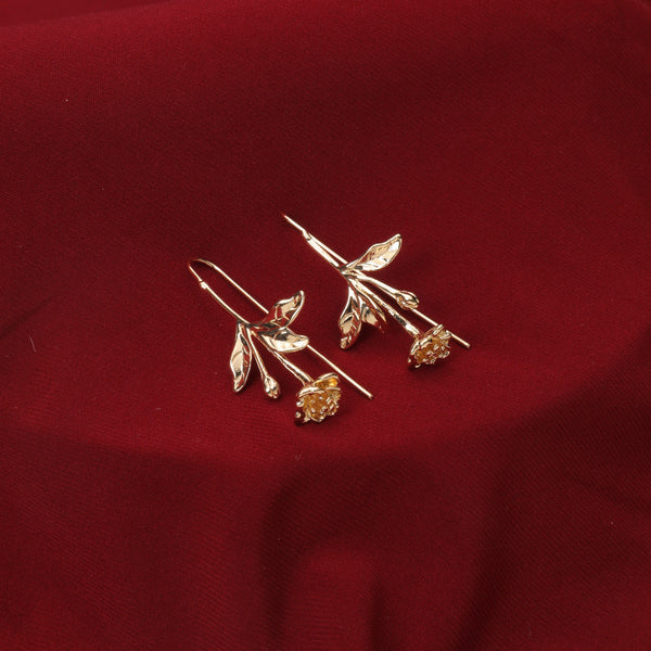 Rose Beast Gold Earring