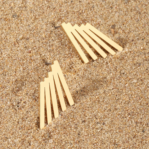 Flow Line Gold Earring