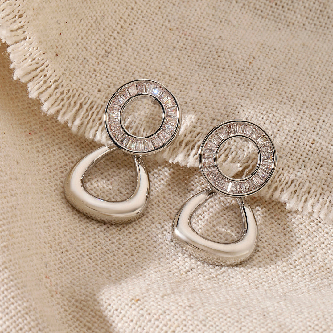 Yume Crystal Round Silver Earring - Salty Accessories