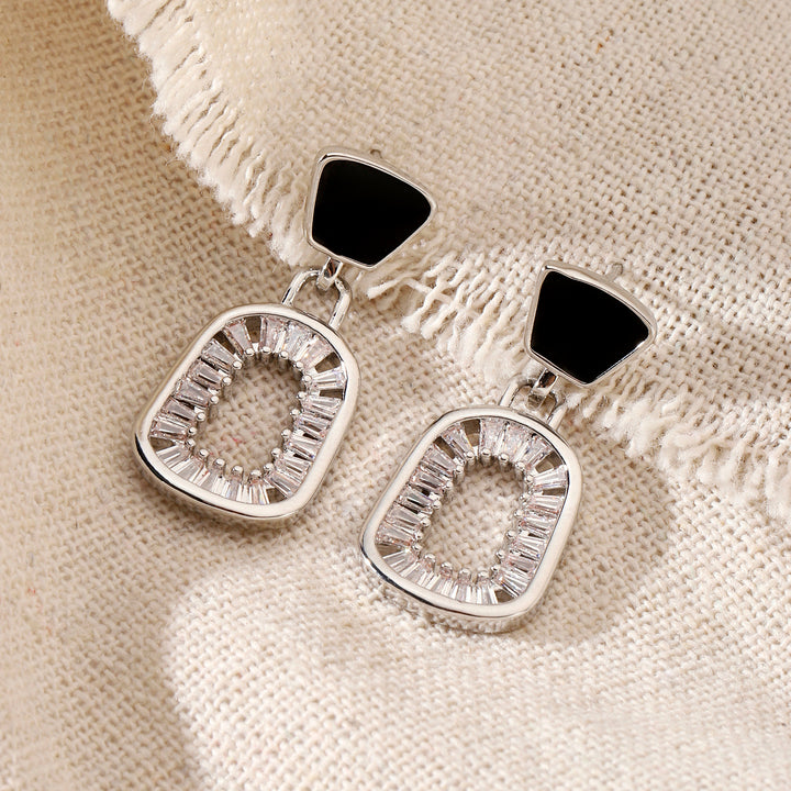 Esra  Black Gold Earring