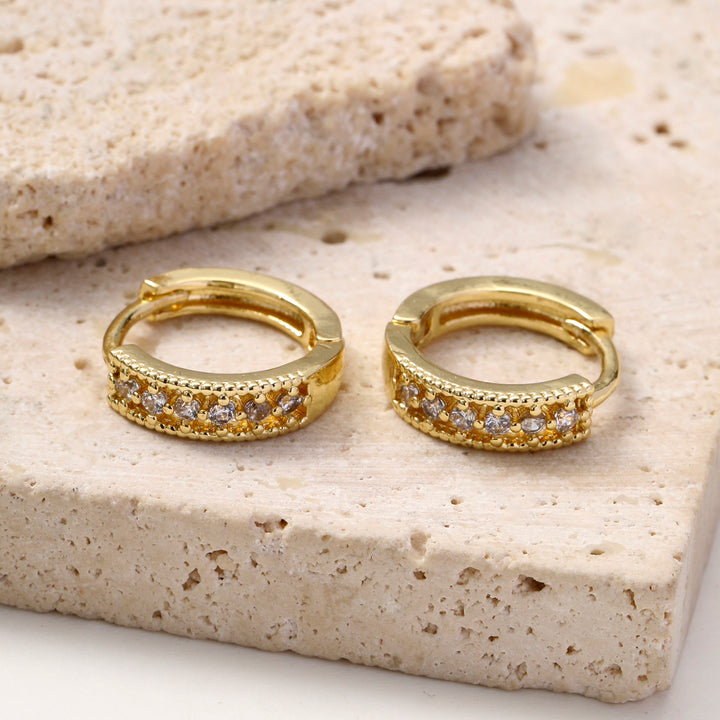 shining line of stones Earring