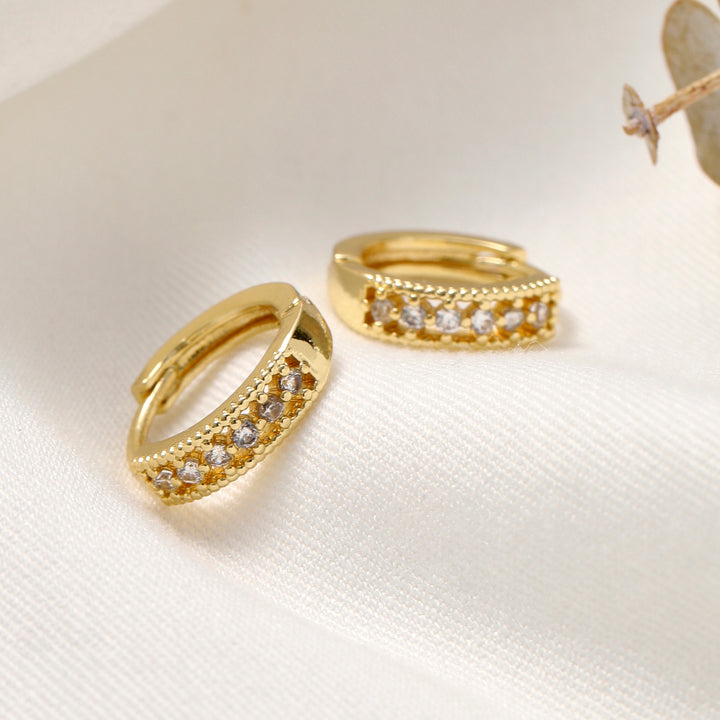 shining line of stones Earring