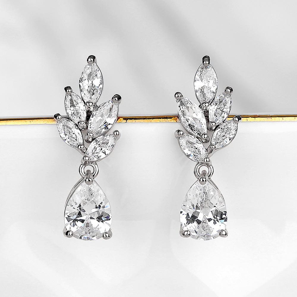 Dewdrop Leaf Earrings