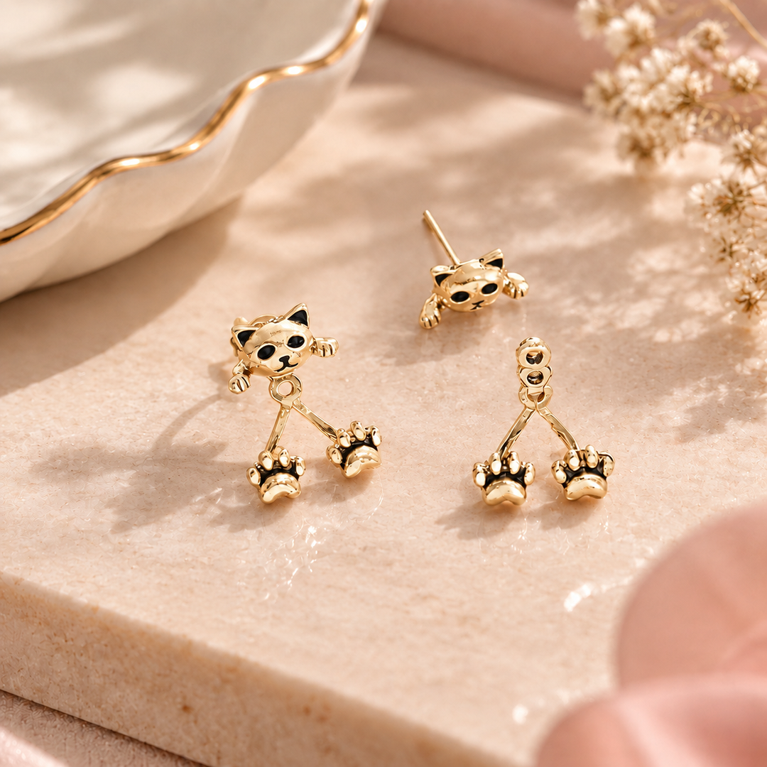 Kitty Got Claws Earrings - Gold