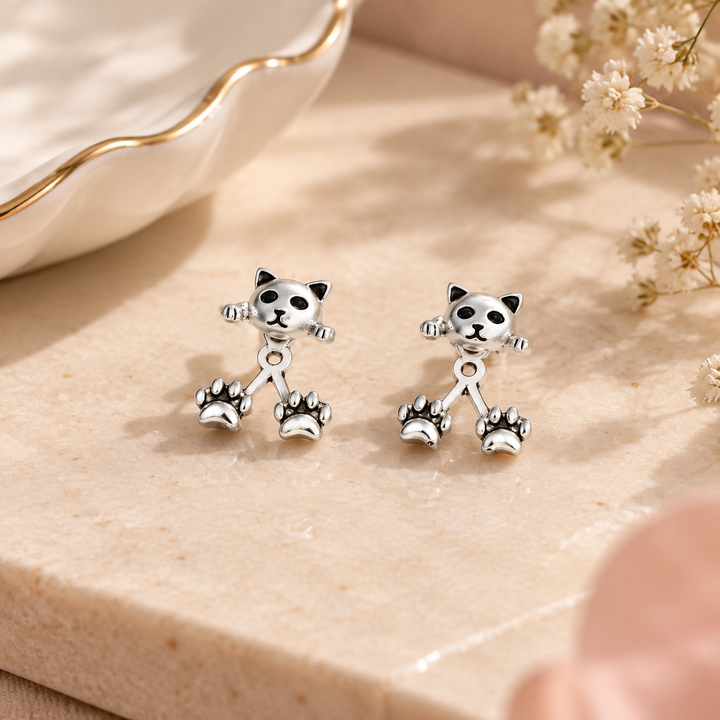 Kitty Got Claws Earrings - Silver