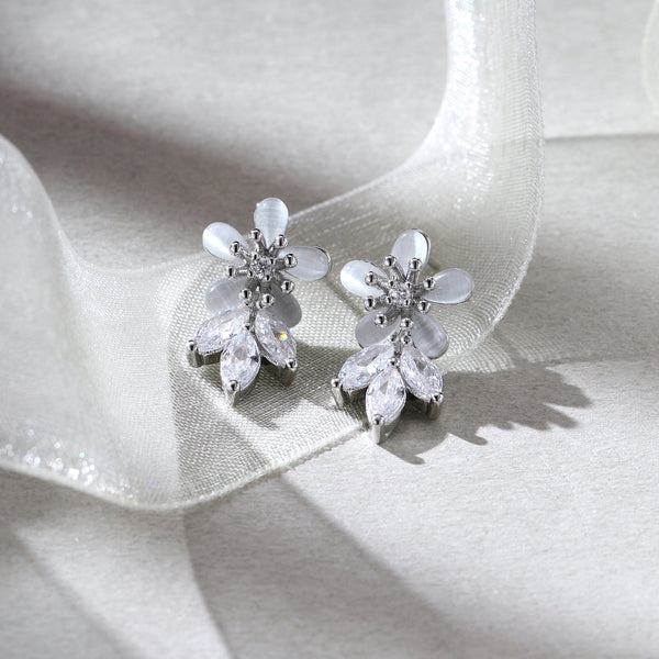 Frost Bloom Stud Earrings - Silver