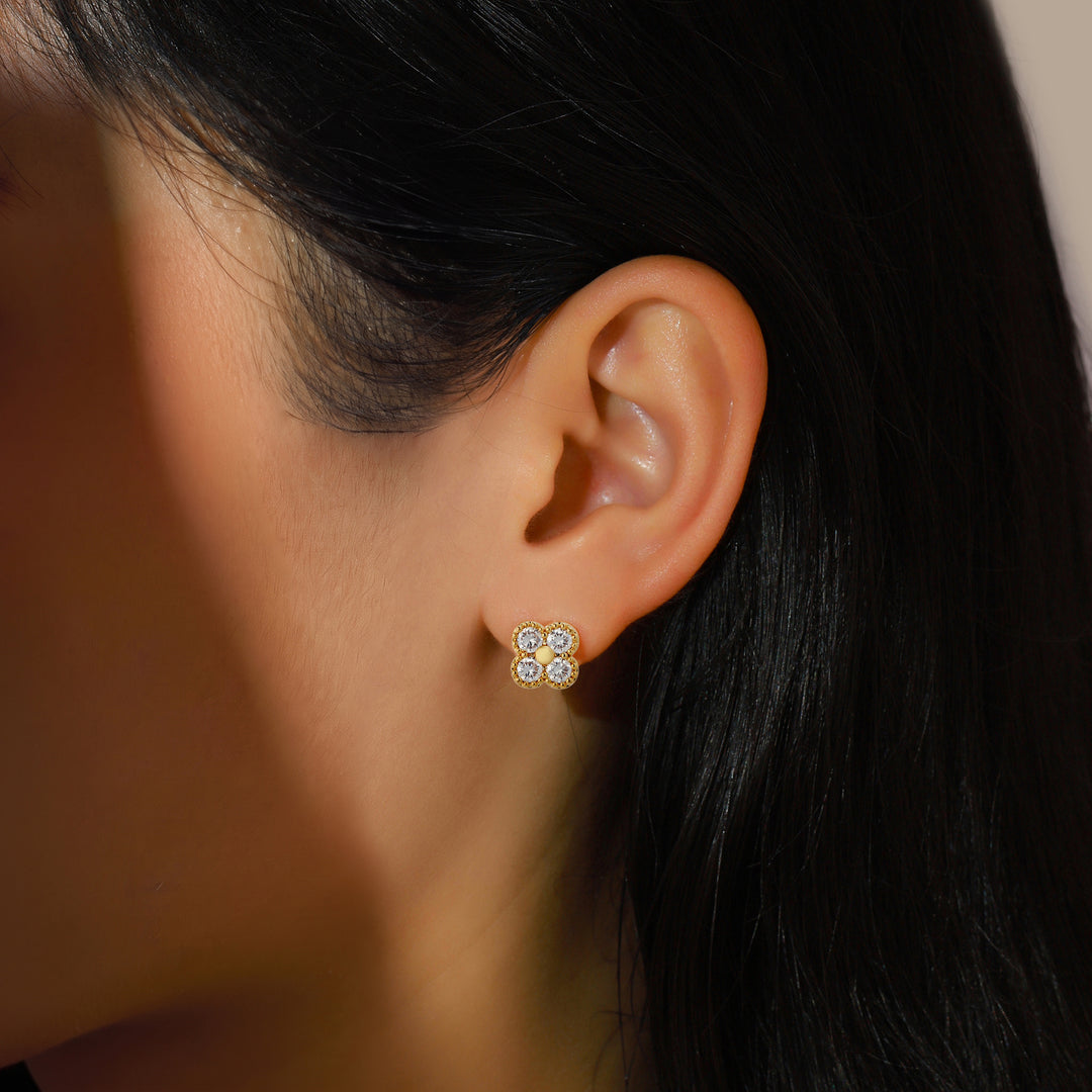 Blossom Lumiere Stud Earrings - Gold