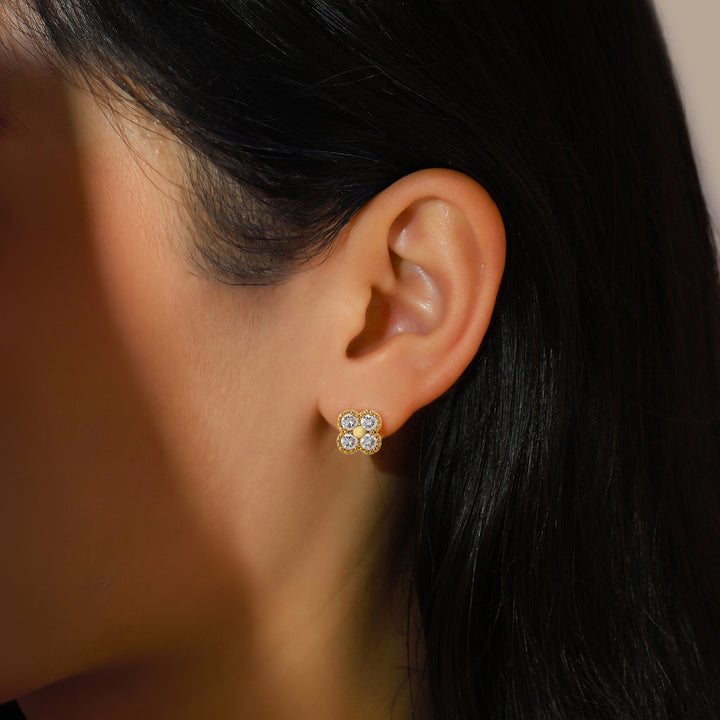 Blossom Lumiere Stud Earrings - Gold
