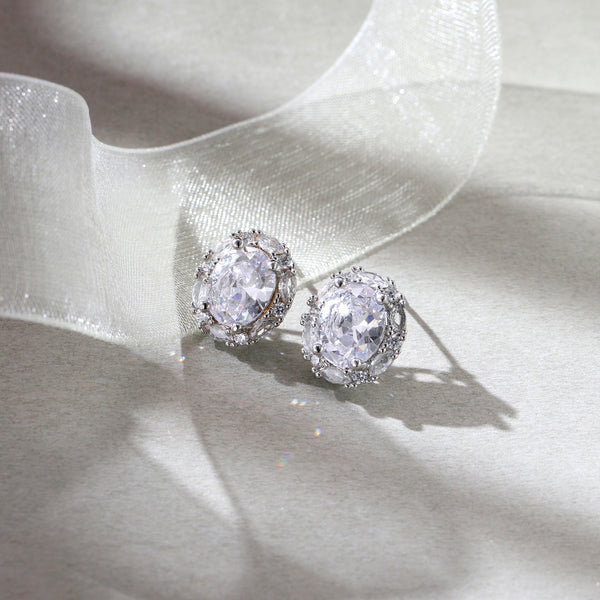 Lumiere Oval Halo Studs Earrings