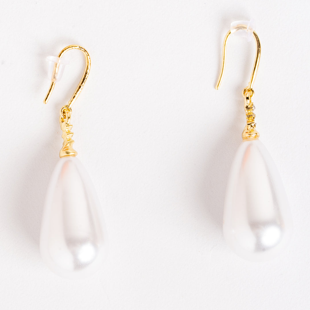 Amara Pearl Teardrop Earrings