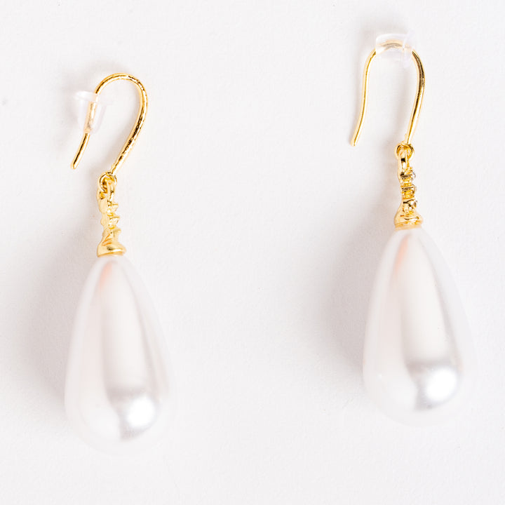 Amara Pearl Teardrop Earrings