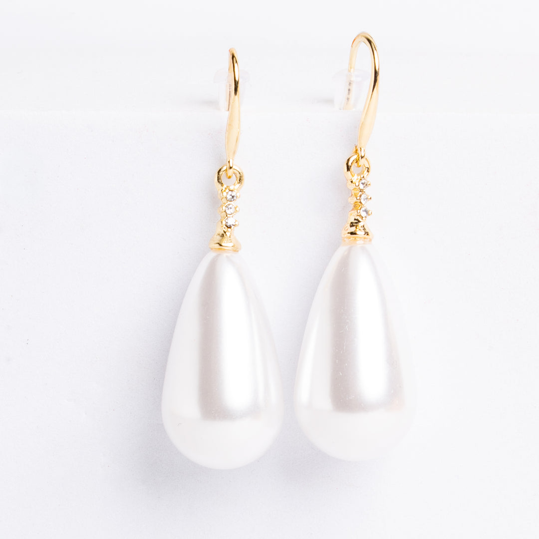Amara Pearl Teardrop Earrings