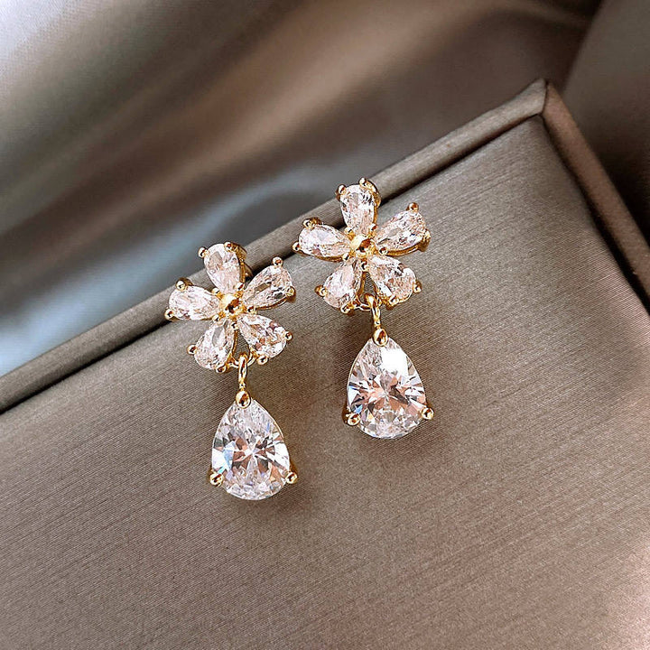 Bloomdrop Radiance Earrings