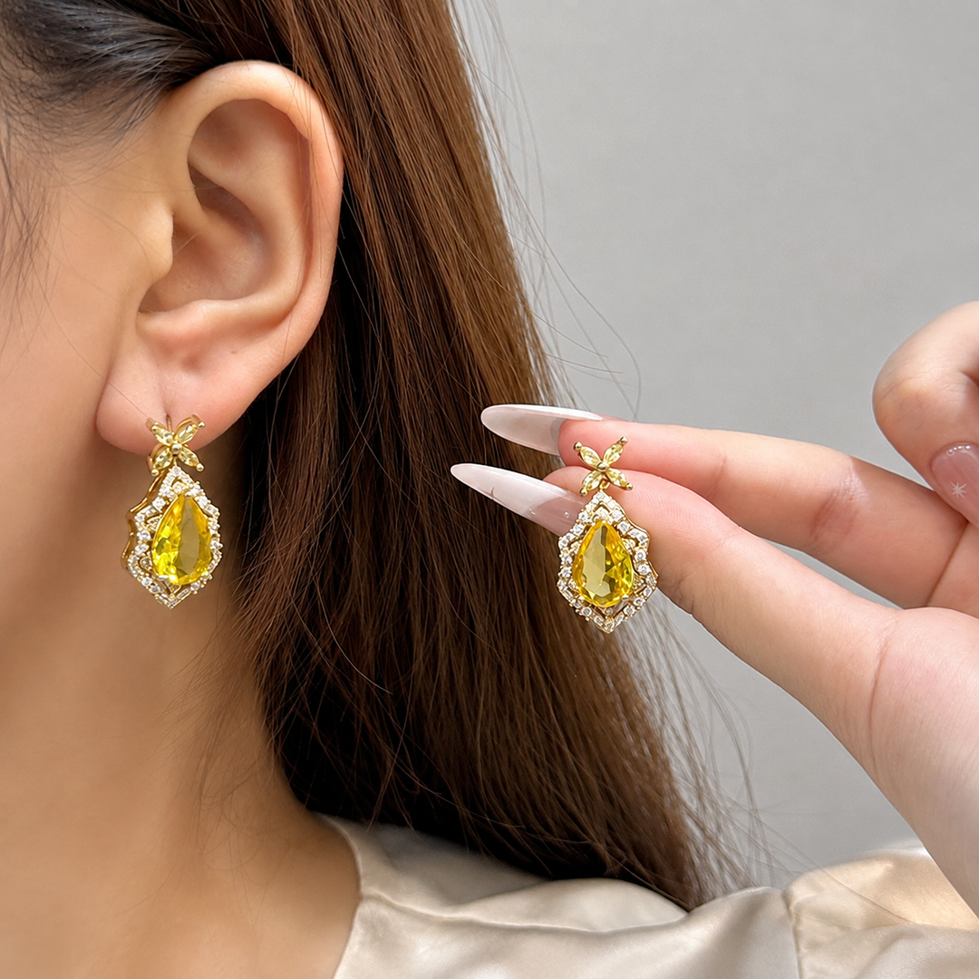 Flora Dewdrop Halo Earrings