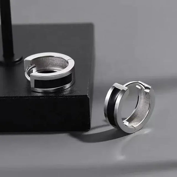 Echoes Black Earrings