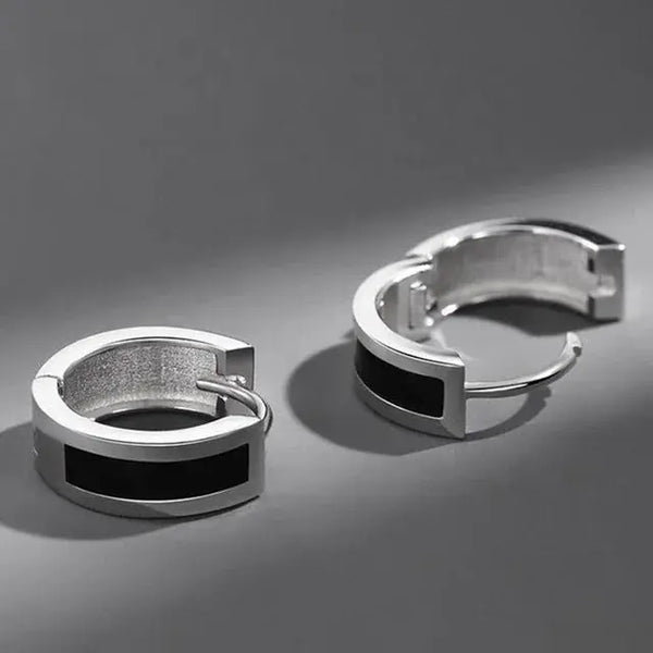 Echoes Black Earrings