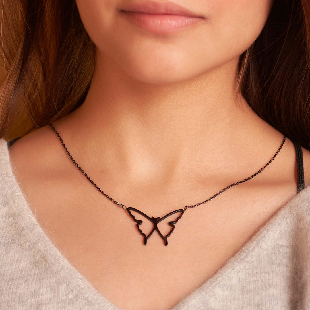 Mariposa Black Chain