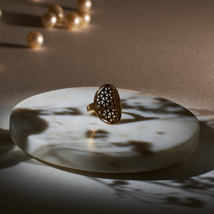 Elegant Era Sparkle Ring