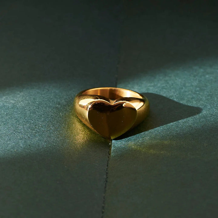 Elite Emblem Ring | Salty