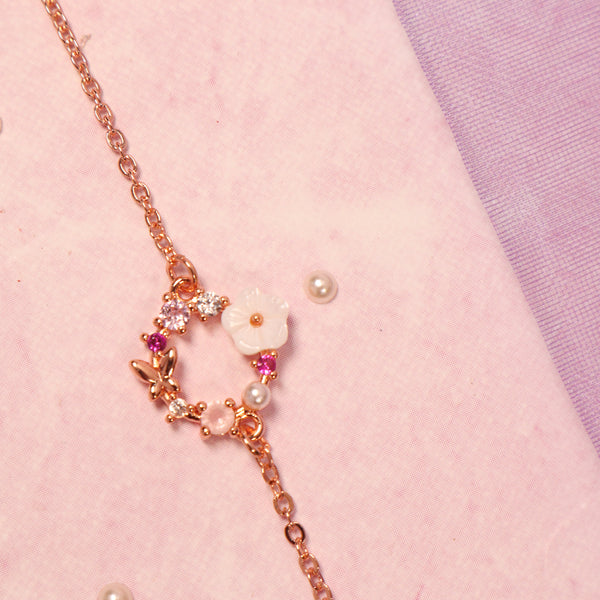 Enchanted Lily Pearls Bracelet