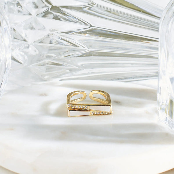 Evangeline Bold Golden Ring