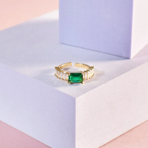 Exquisite Diamond Ring