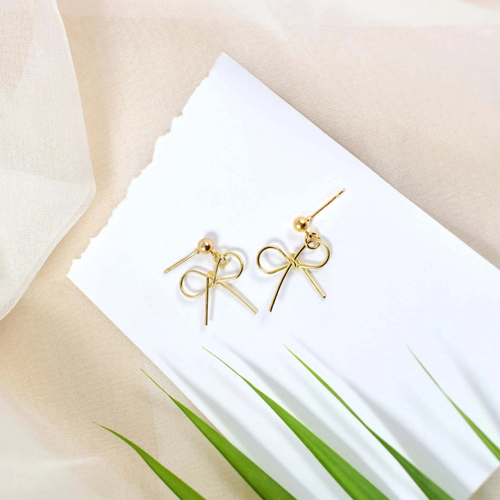 Fashion Bow Stylish Minimal Gold Stud Earrings - Salty Accessories