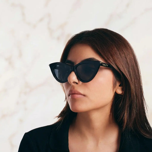 Fierce Cat-Eye Shades – Black