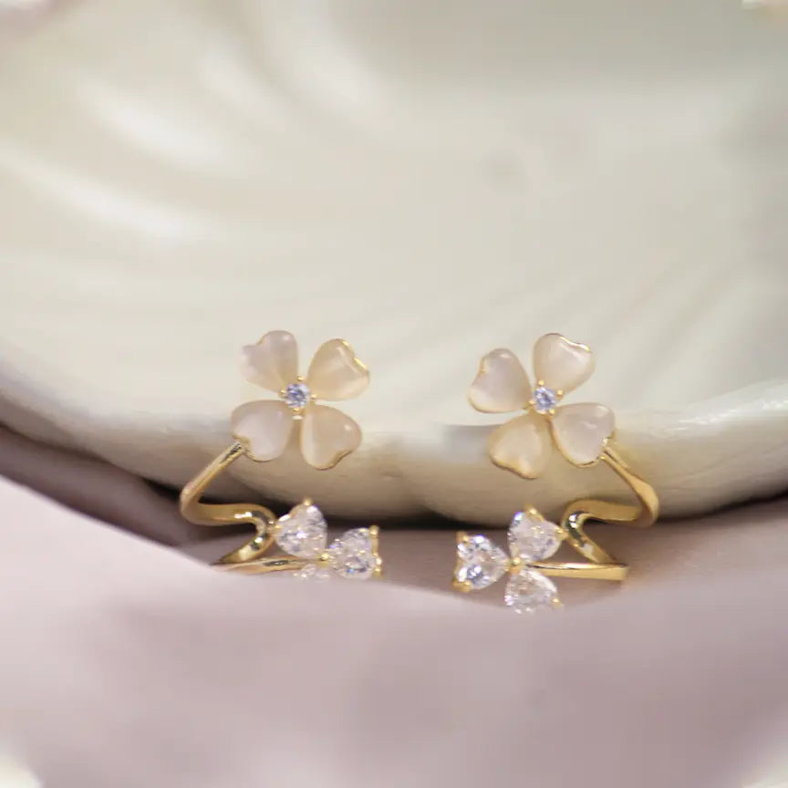 Fleur Golden Earrings - Salty Accessories