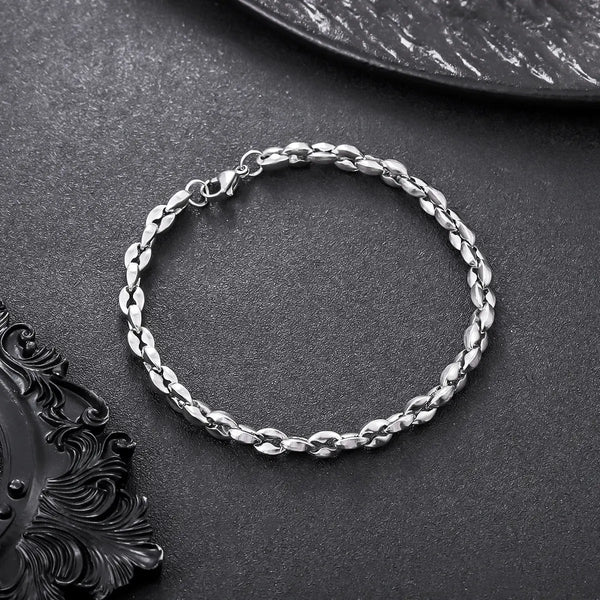 Fluid Oval Chain Bracelet