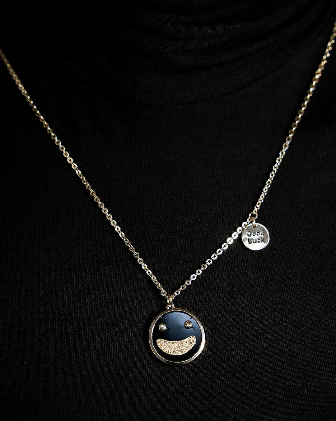 Funny Smiley Necklace - Salty Accessories