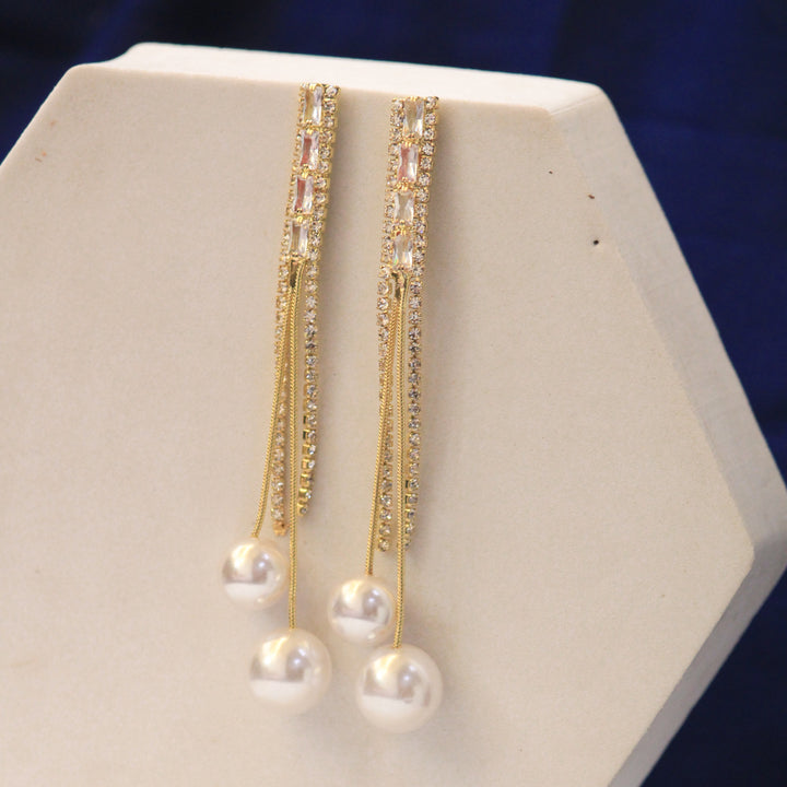 Glam Pearls Zircon Tassel Earrings