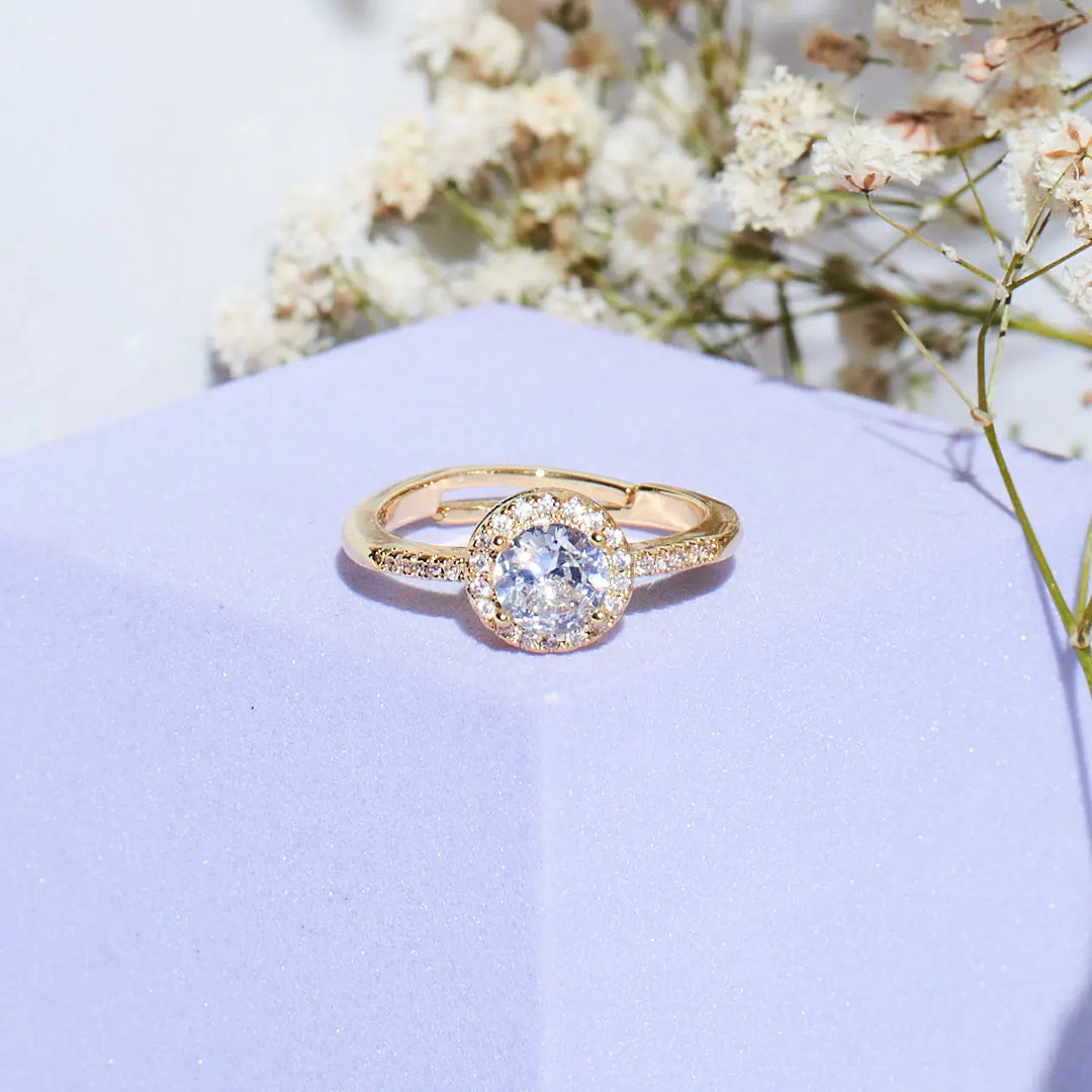 Gleaming Heirloom Ring | Salty