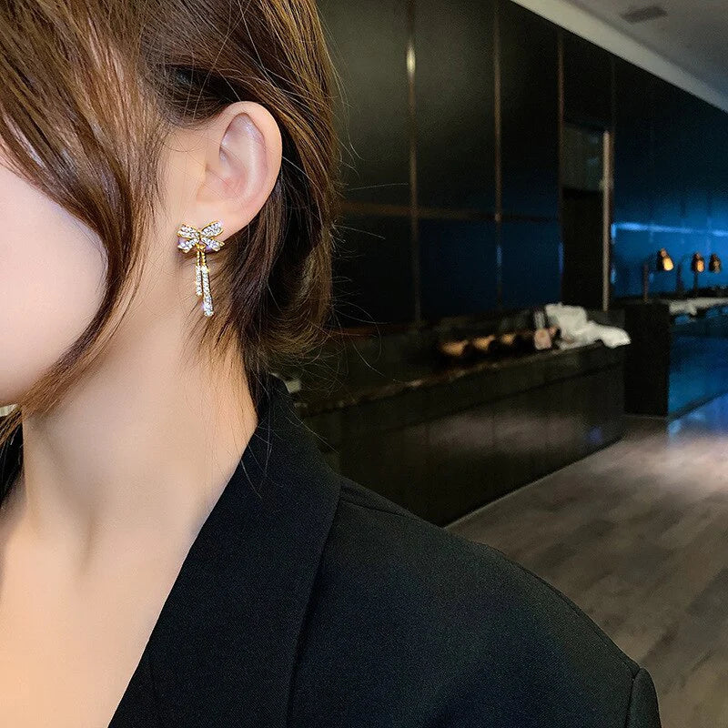 Gold Shine Ribbon Bow Earrings