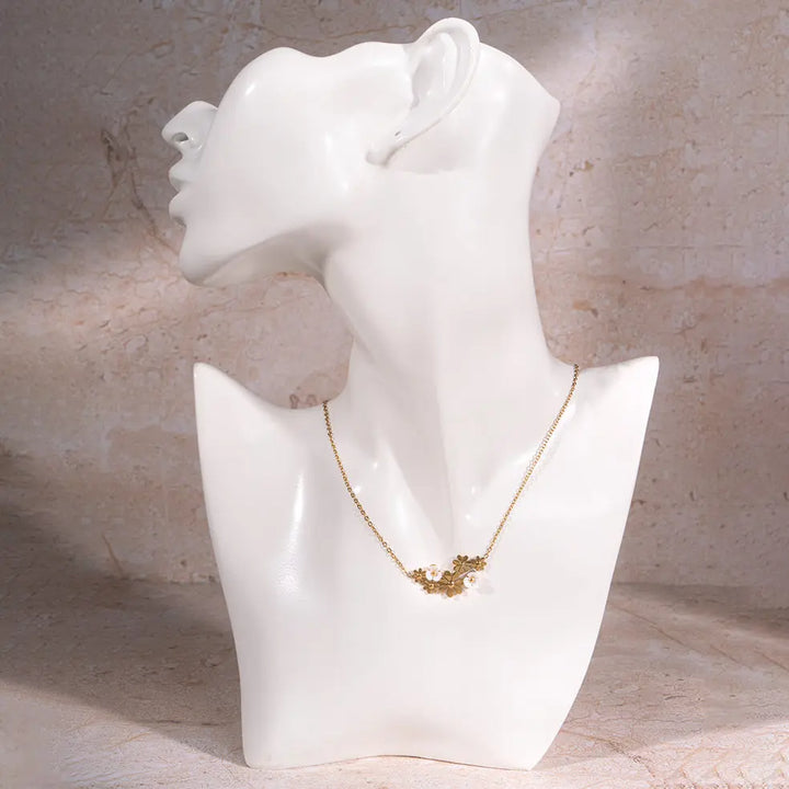 Golden Daisy Necklace | Salty