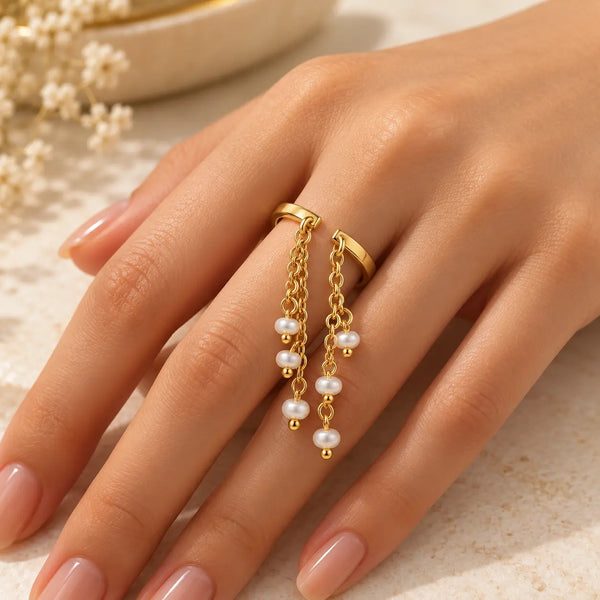 Golden Dewdrop Chain Ring