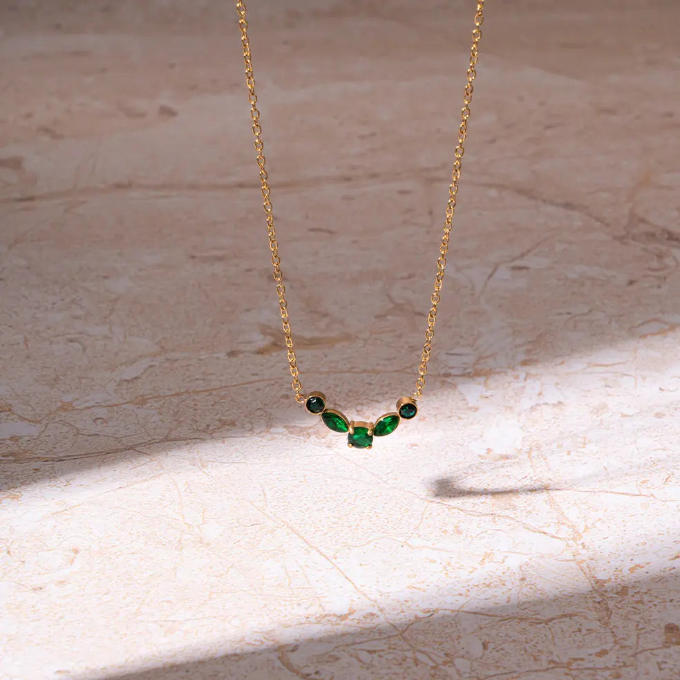 Golden Emerald Loop Necklace | Salty
