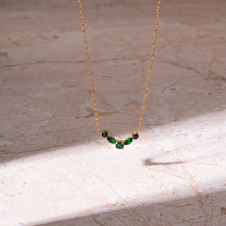 Golden Emerald Loop Necklace | Salty