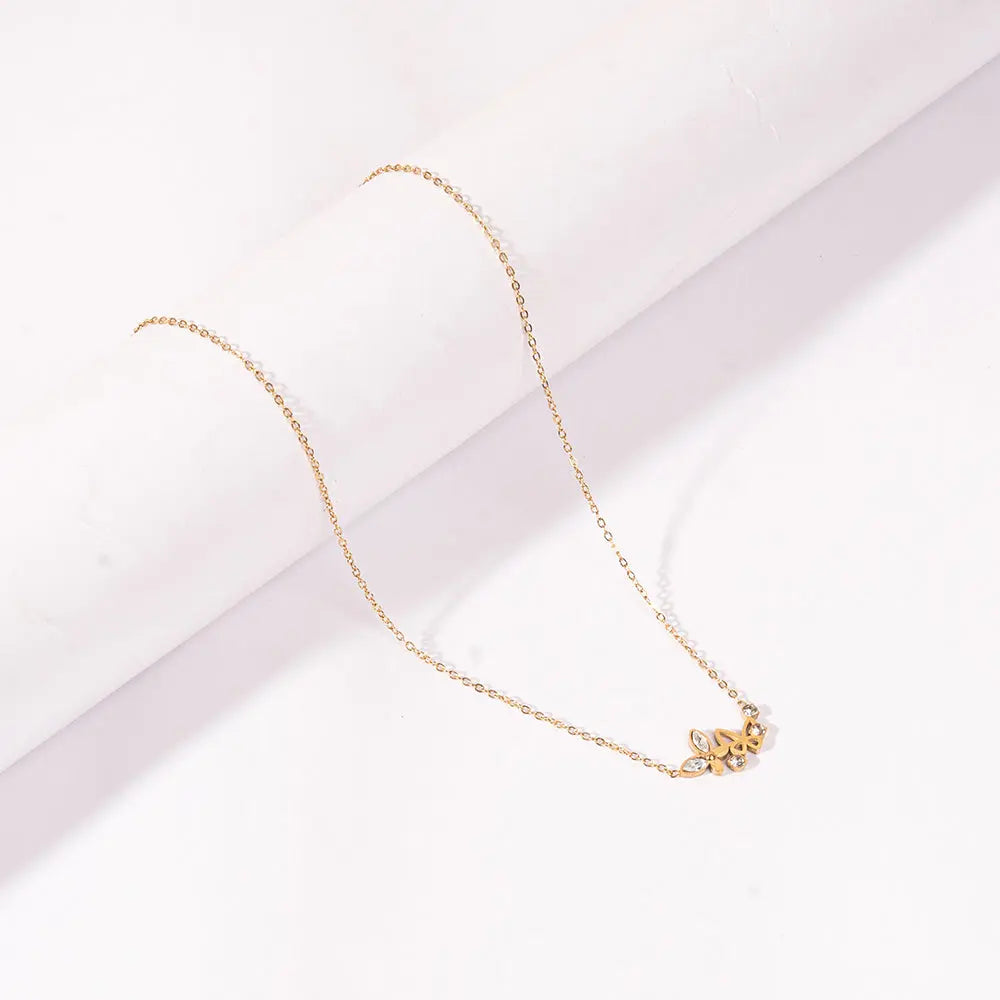 Golden Petal Grace Necklace | Salty
