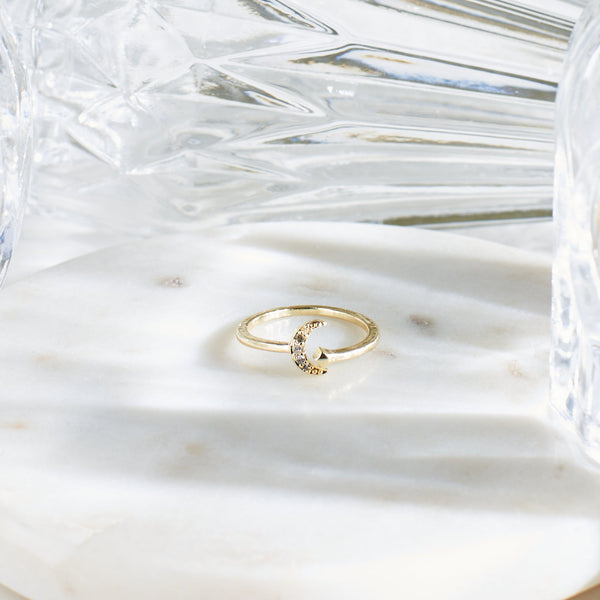 Golden Classic Ring