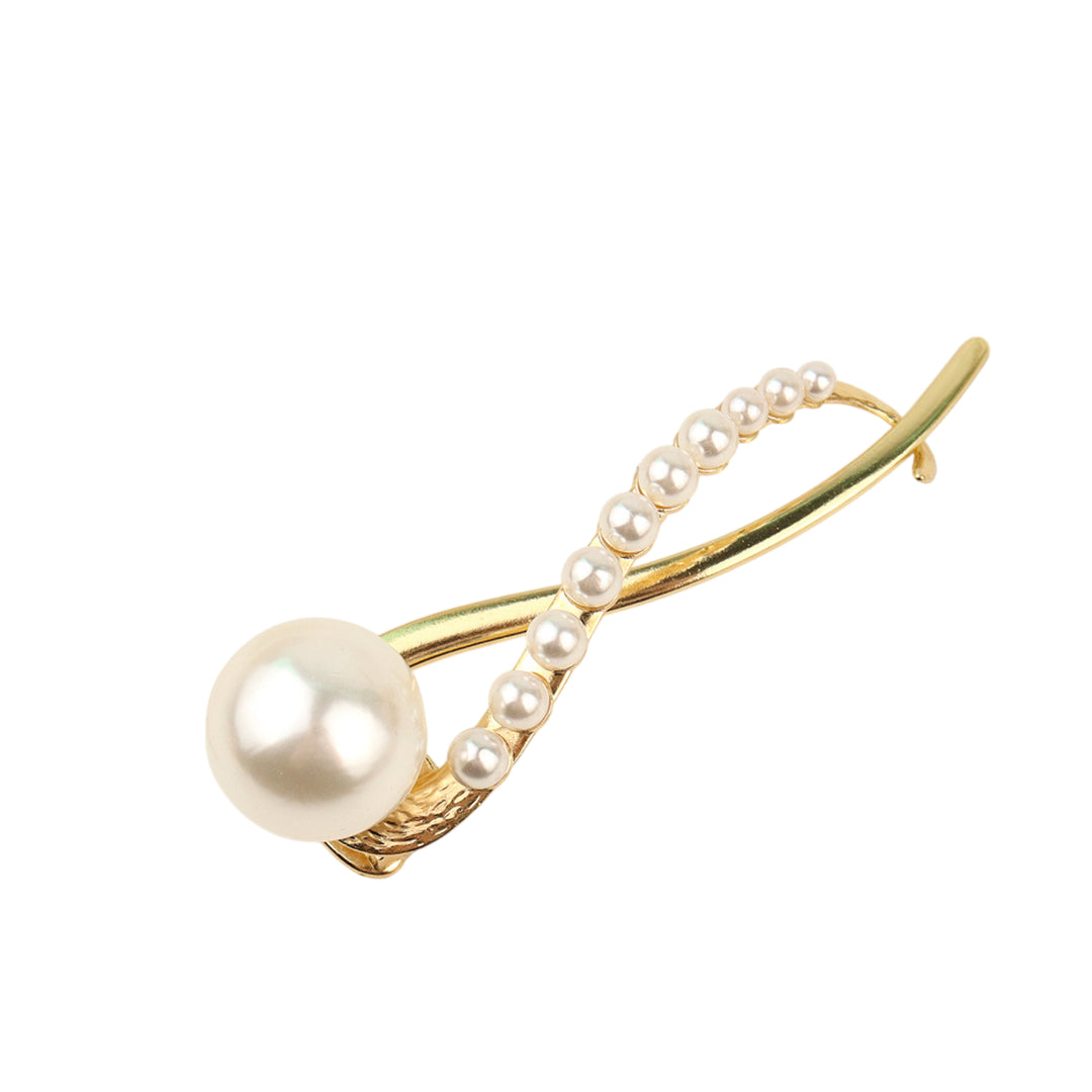 Luna Pearl Pin