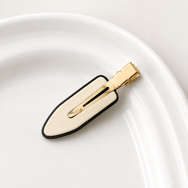 Creamy Oval Muse Hair Clip