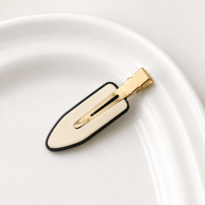 Creamy Oval Muse Hair Clip
