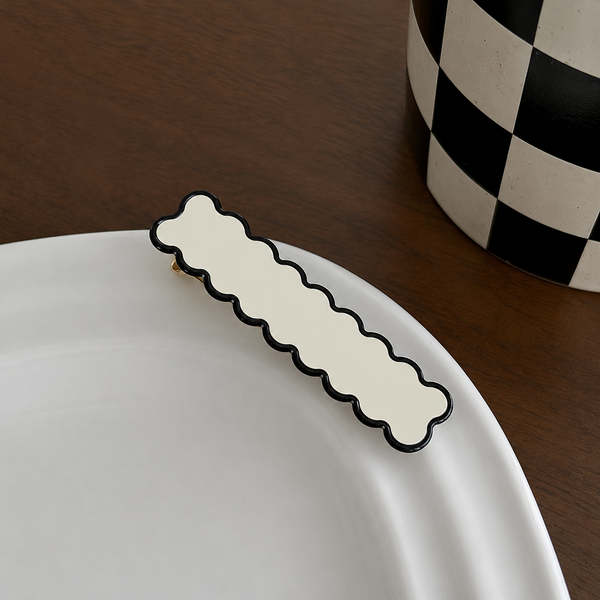 Cream Ripple Hair Clip