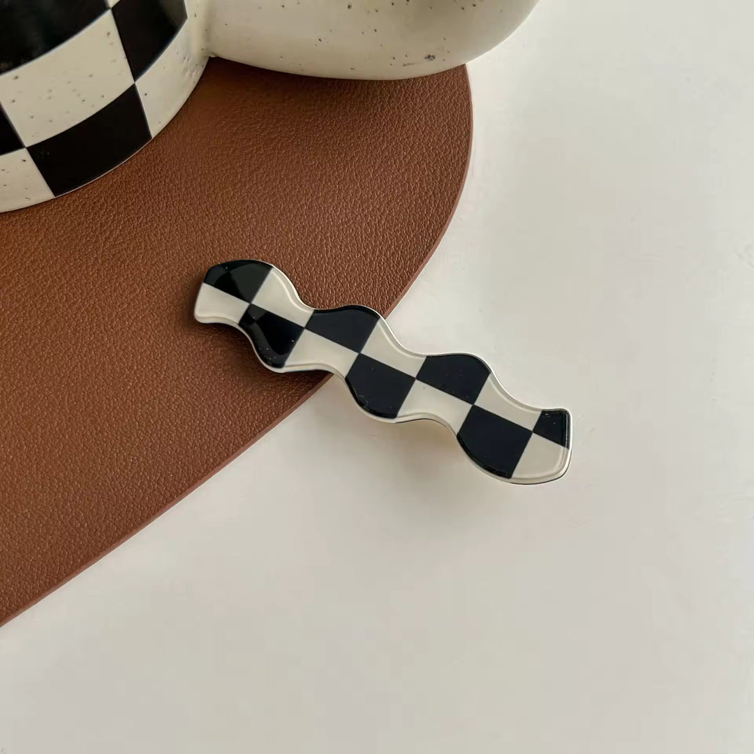 Checker Wave Hair Clip