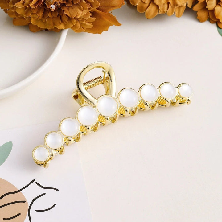 Pearl Orb Hair Claw