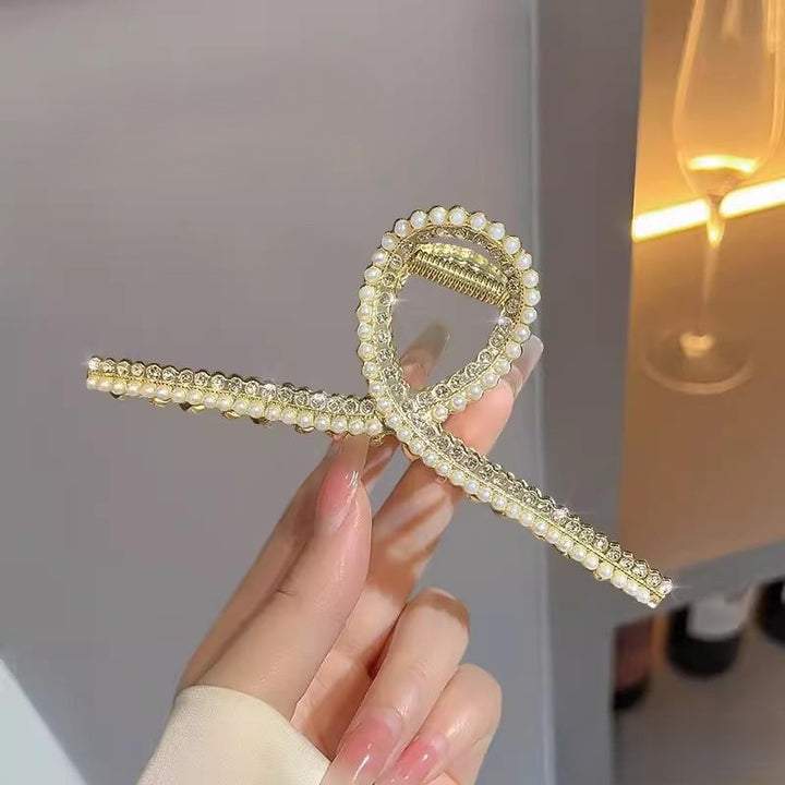 Pearl Twist Hair Claw