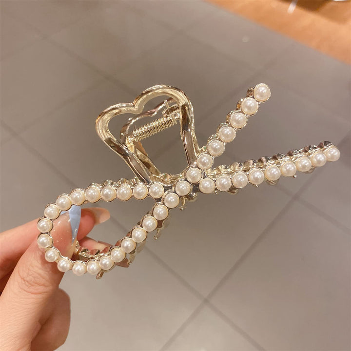 Pearl Heart Loop Hair Claw