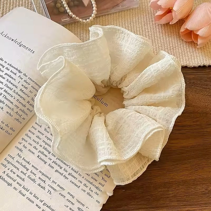 Vanilla Cloud Scrunchie