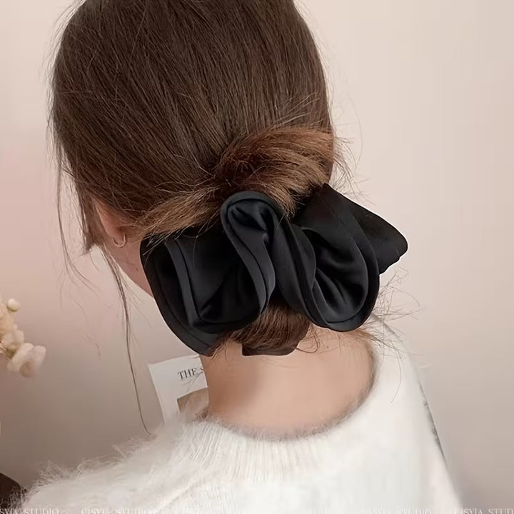 Noir Bow Scrunchie